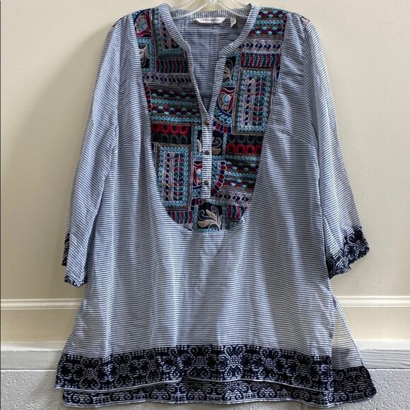 Soft Surroundings Tops - Soft Surroundings M Cotton embroidered tunic top